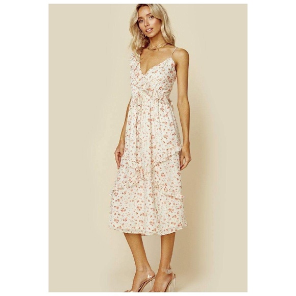 Blue Life for Revolve Violet Ruffled Floral Dress in Cream Gold Size XS *NEW* - Picture 5 of 6